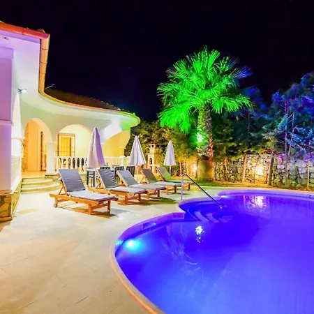 The Ultimate In An Ideal Location, Dalaman 1050 Villa Akkaya (Aegean)